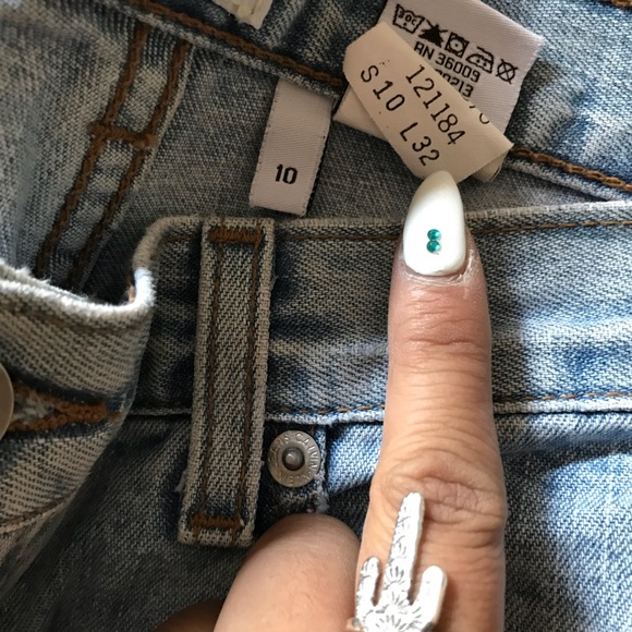 {CALVIN KLEIN} Vintage High Waisted Mom Jeans - Picture 7 of 7